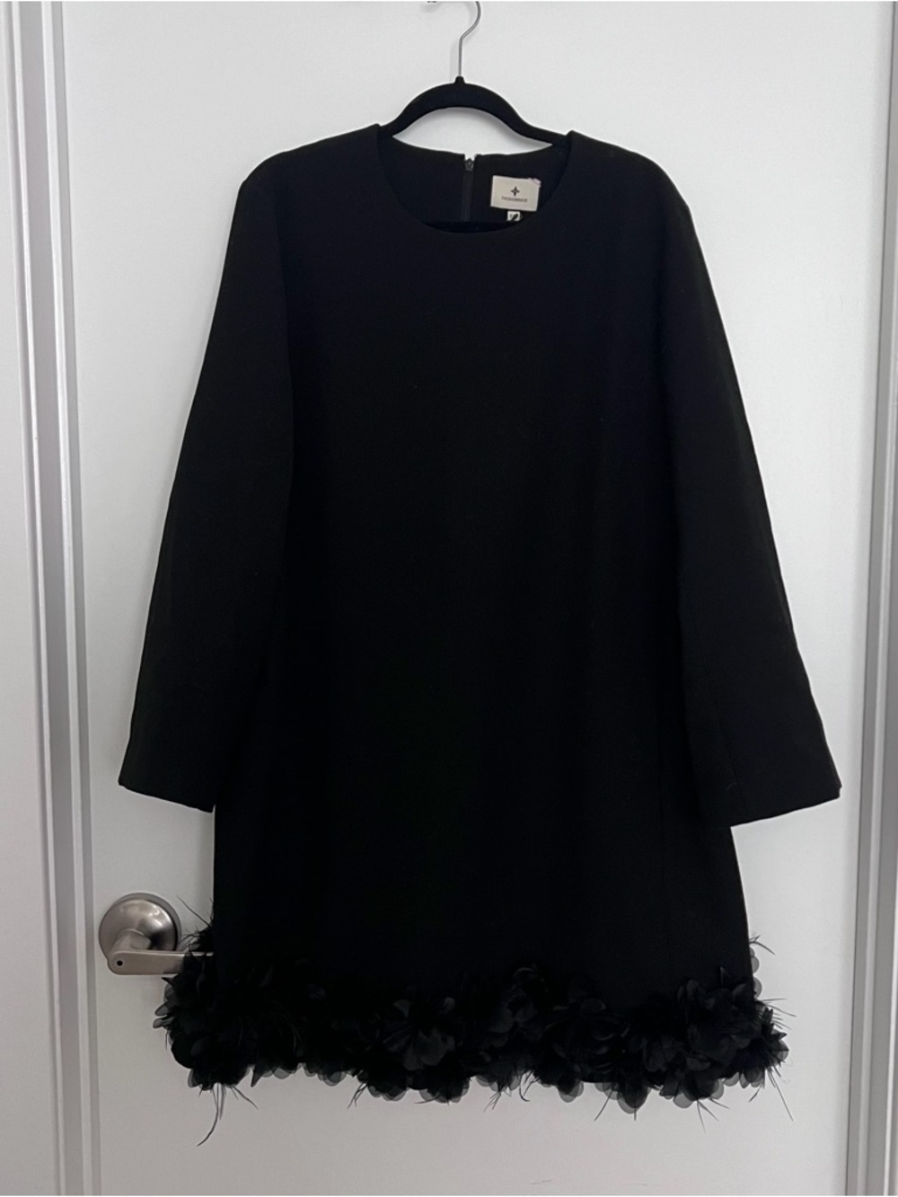 NWT Black Tuckernuck Organza and Feather Trim Dalia Dress Size XXL